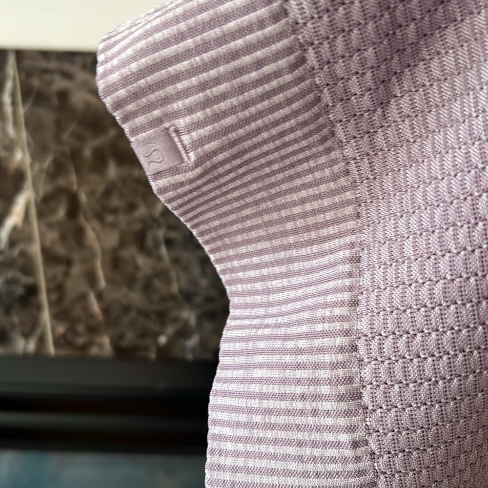 Lululemon Rest Less Pullover Longsleeve In Bubble Dot Violet Verbena Size 2 - Picture 4 of 12
